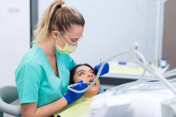 Best Broken or Chipped Tooth Repair in Vaiden, MS